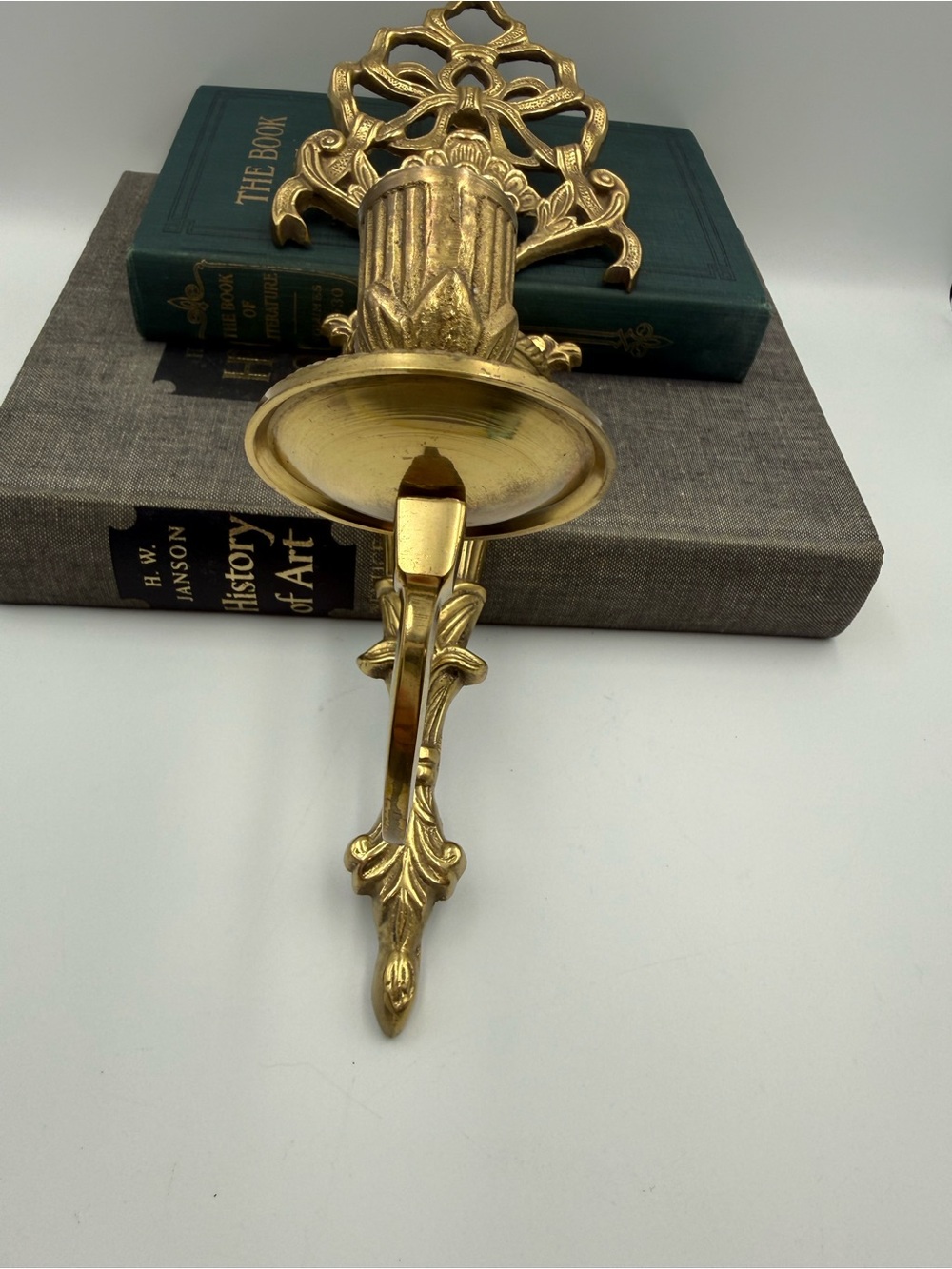 Vintage Hollywood Regency Style Ornate Brass Candle Sconce - Picture 5 of 12